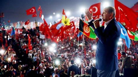 Le Coup d'État de 2016 en Turquie: Une Nuit qui a Ébranlé les Fondations de la Démocratie Turque et Renforcé le Pouvoir du Président Erdoğan